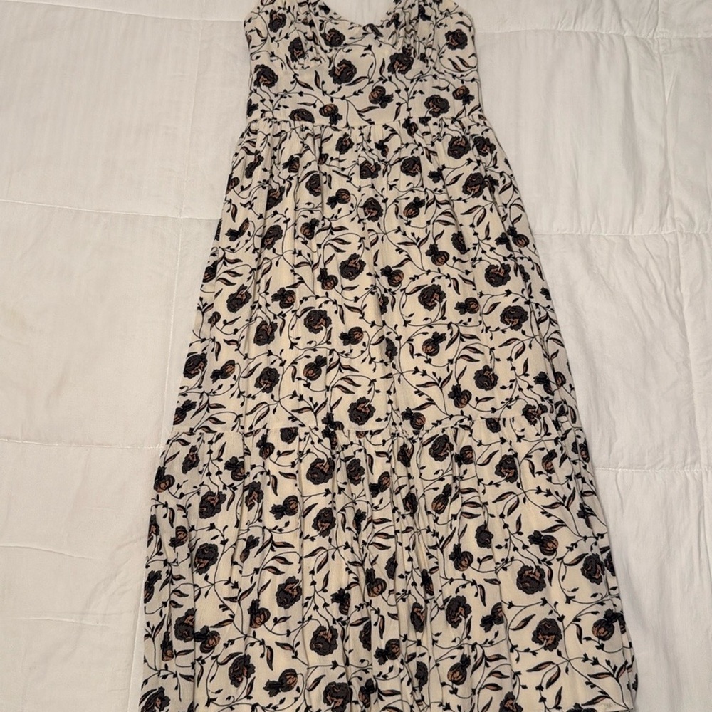 Japna Cream Floral Sleeveless V-Neck Sundress